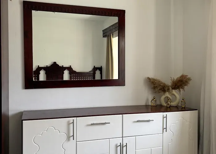 Aparthotel Delta 1 Bedroom With Pool View Wi-fi